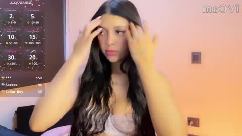 Snapshot of samara_lam chatting on December 22, 9:42 pm Sammy online show from December 22, 9:42 pm