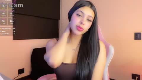 Snapshot of samara_lam chatting on February 9, 2:38 am Sammy online show from February 9, 2:38 am