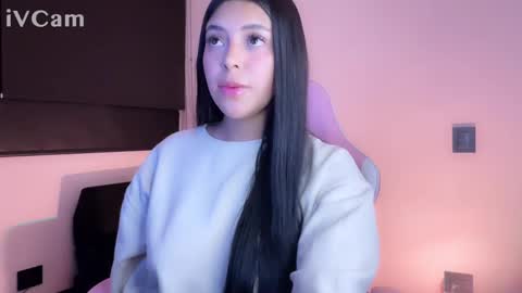 Snapshot of samara_lam chatting on March 12, 8:30 am Sammy online show from March 12, 8:30 am