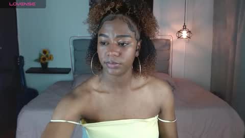 samara_roxx online show from November 11, 10:54 pm