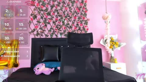Snapshot of samaracortez chatting on April 28, 8:58 pm Sammy online show from April 28, 8:58 pm
