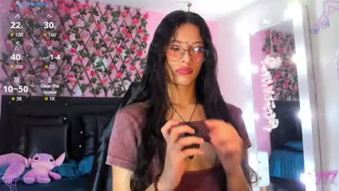 Snapshot of samaracortez chatting on June 9, 7:25 pm Sammy online show from June 9, 7:25 pm