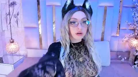 Snapshot of samarajhonson_ chatting on May 31, 9:27 pm Samara jhonson online show from May 31, 9:27 pm