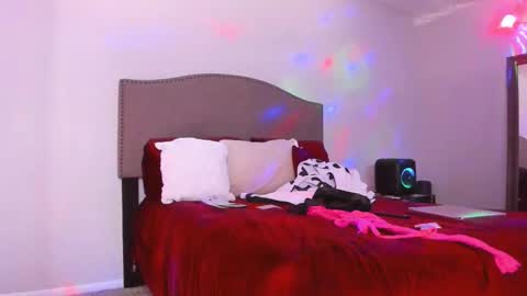 Yaya online show from January 12, 3:39 pm