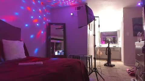 Yaya online show from April 21, 8:09 am