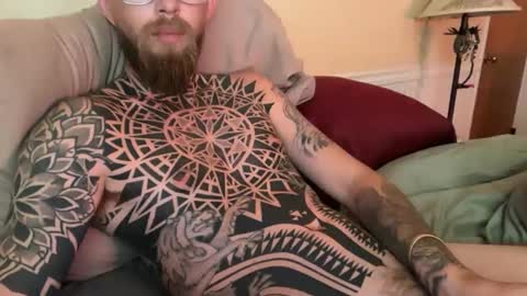 Snapshot of samboldt708 chatting on March 29, 6:08 pm samboldt708 online show from March 29, 6:08 pm