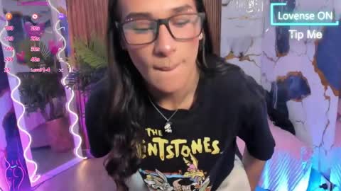 sam online show from June 5, 2:51 am
