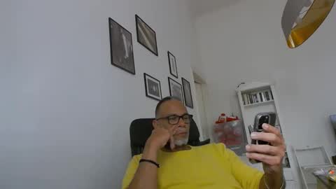 Sam online show from May 14, 1:51 pm
