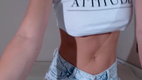 Snapshot of samdemia chatting on September 25, 2:26 am Sam Demia online show from September 25, 2:26 am