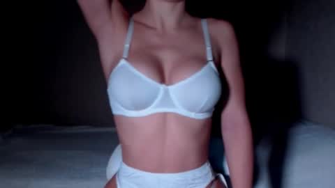 Snapshot of samdemia chatting on December 2, 2:39 am Sam Demia online show from December 2, 2:39 am