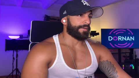 Sam Dornan online show from December 28, 1:39 am