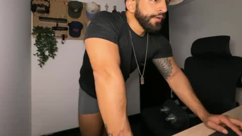 Sam Dornan online show from February 2, 12:31 am