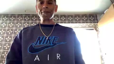 samegee online show from September 15, 2:39 pm