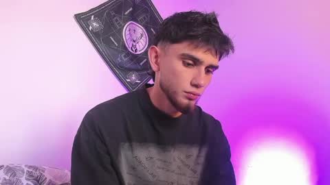 samevansx online show from April 24, 7:49 pm