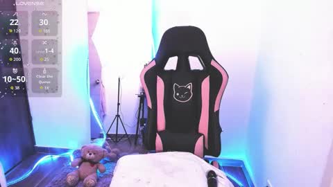 samiacooper25 online show from November 5, 9:42 am