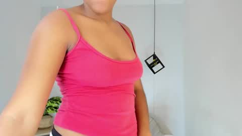 Snapshot of samie_mury chatting on October 19, 3:40 am Samie Mury online show from October 19, 3:40 am