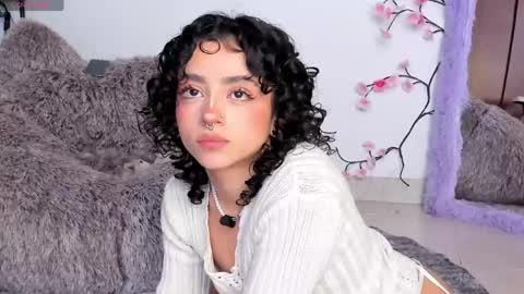 Sam    online show from April 20, 7:26 pm