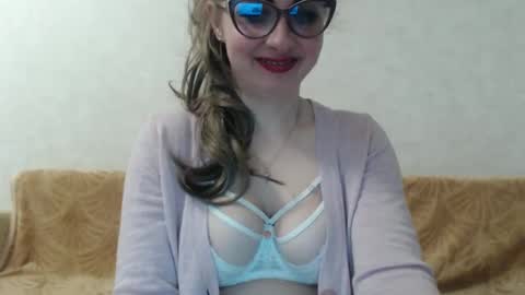 Snapshot of samiliya chatting on March 24, 3:50 pm samiliya online show from March 24, 3:50 pm
