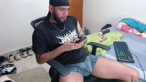 Snapshot of samir_music_ chatting on September 20, 12:11 am samir_music_ online show from September 20, 12:11 am