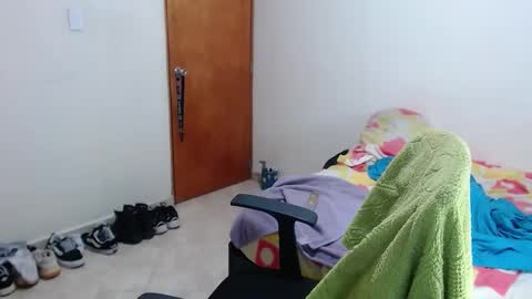 Snapshot of samir_music_ chatting on October 6, 11:57 pm samir_music_ online show from October 6, 11:57 pm