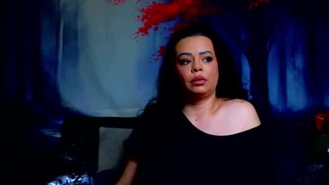     online show from April 6, 8:10 pm