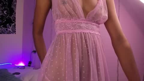 samirose_ online show from February 23, 11:46 pm