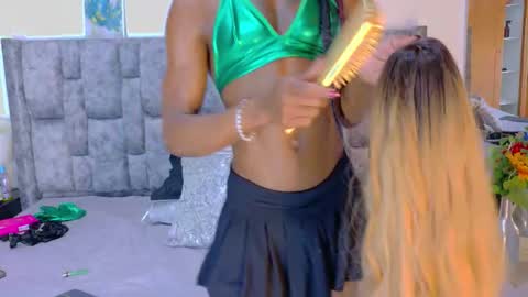 samirths_boy_ online show from March 3, 7:09 pm