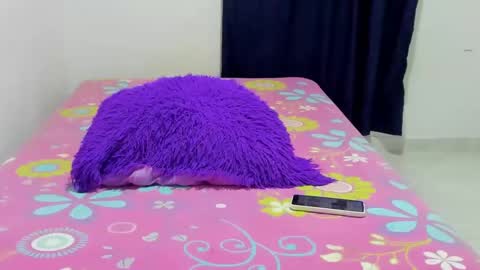 Snapshot of samm_hoti chatting on December 16, 9:31 pm sam online show from December 16, 9:31 pm