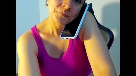 Snapshot of samm_hoti chatting on March 12, 8:52 pm sam online show from March 12, 8:52 pm