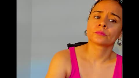 Snapshot of samm_hoti chatting on September 17, 9:16 pm sam online show from September 17, 9:16 pm