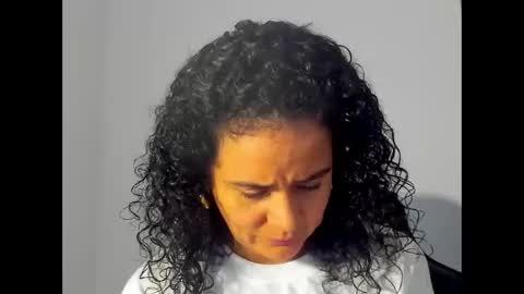 Snapshot of samm_hoti chatting on October 18, 7:58 pm sam online show from October 18, 7:58 pm