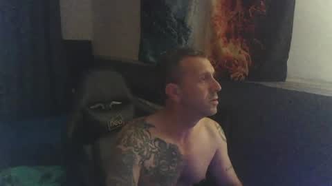 Snapshot of sammiboi38 chatting on July 3, 9:10 pm sammiboi38 online show from July 3, 9:10 pm