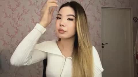 Elina online show from March 13, 10:55 am