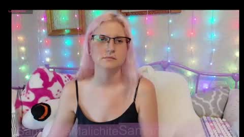 Snapshot of sammiesin13 chatting on July 11, 11:39 pm Samantha online show from July 11, 11:39 pm