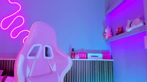 Sammy Rose online show from April 19, 9:08 am