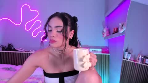 Sammy Rose online show from May 4, 9:44 pm
