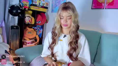 sammy devinne online show from March 27, 9:03 pm