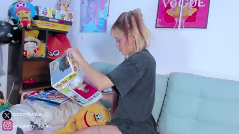 sammy devinne online show from April 23, 9:28 pm