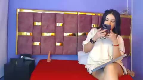 Snapshot of sammy_fox18 chatting on October 17, 7:33 am Sammy fox18 online show from October 17, 7:33 am