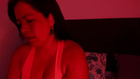 Snapshot of sammy_gray_ chatting on January 17, 3:22 pm Sammy online show from January 17, 3:22 pm