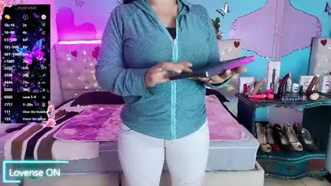  Sammy  online show from June 17, 8:32 pm