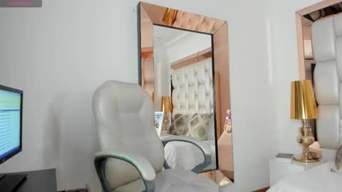 Sammy online show from October 3, 5:54 pm