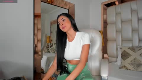 Sammy online show from December 22, 7:55 pm