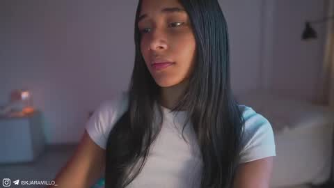 Snapshot of sammyjarama chatting on April 23, 1:35 pm Sam online show from April 23, 1:35 pm