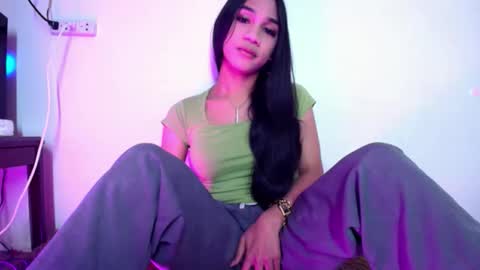 Sam online show from November 25, 11:21 am