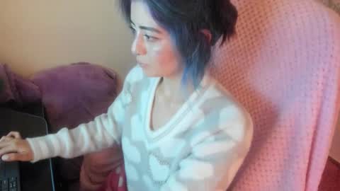   online show from January 7, 6:27 am