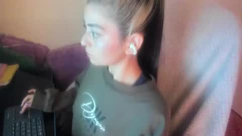   online show from June 25, 4:34 am