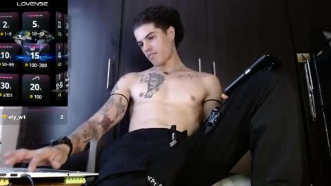 sammy model independiente online show from April 27, 2:15 pm