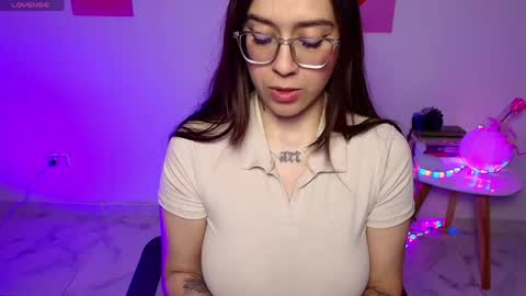 sampuckettbaby online show from April 24, 1:19 am