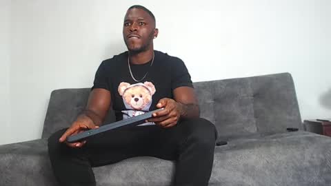 Snapshot of samsondauda chatting on January 9, 6:17 am samson dauda online show from January 9, 6:17 am